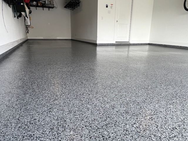 Seamless commercial floor coating by South Coast Epoxy